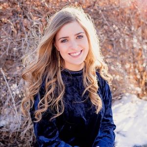 Meet your Posher, Jillian